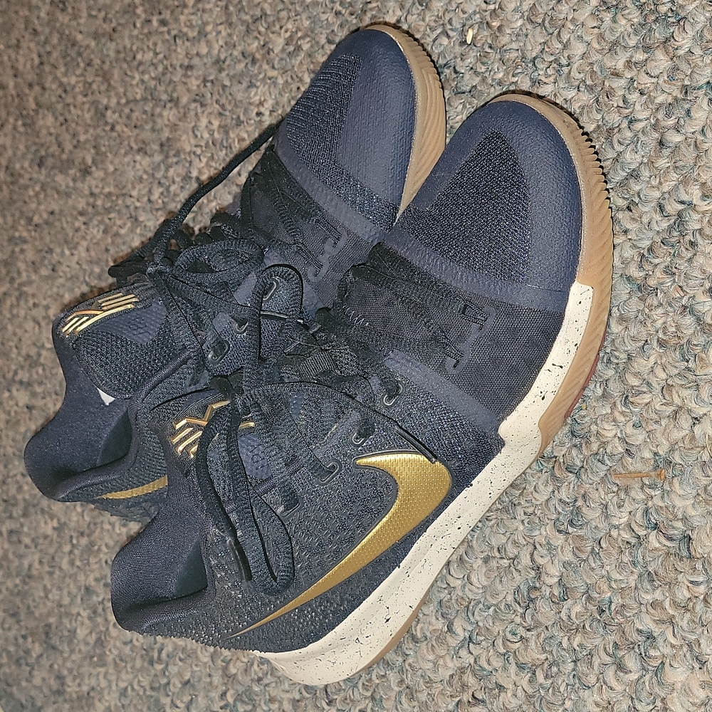 Kyrie 3 Obsidian